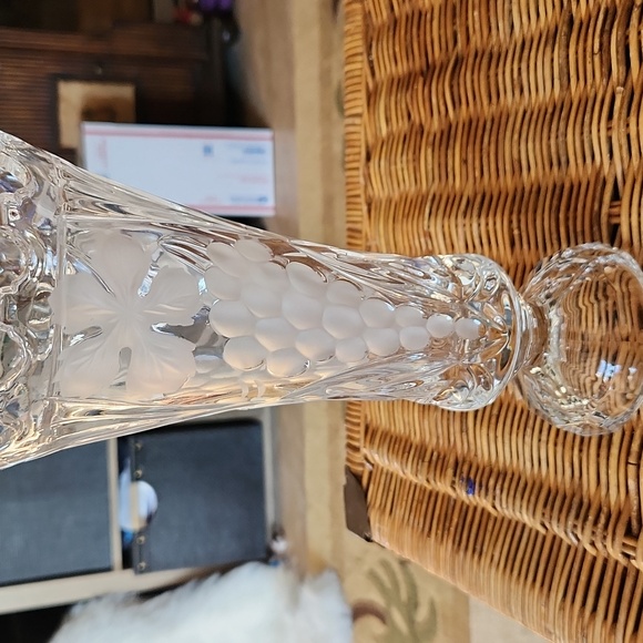 Vintage Cut Crystal Vase Etched with Grapes And Leaves Has Sawtooth Edge - Picture 10 of 12